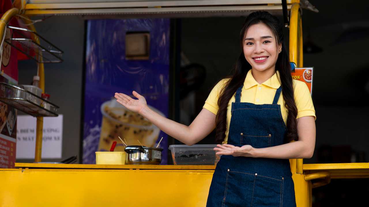 Tips Mengelola Usaha Makanan Lebih Efisien