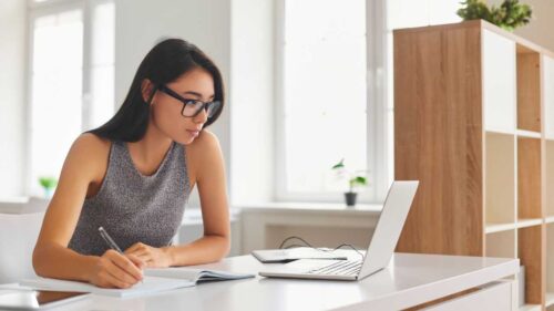 Panduan Lengkap Belajar Bisnis dari Nol untuk Pemula