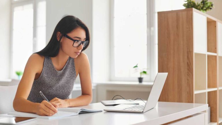 Panduan Lengkap Belajar Bisnis dari Nol untuk Pemula – POST.